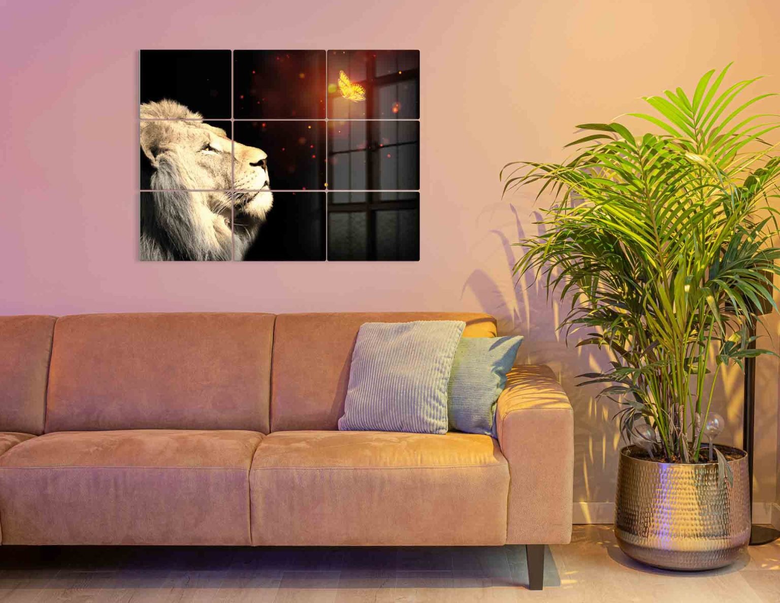 Woonkamerfoto Leeuw met vlinder op aluminium op 9 fotopanelen